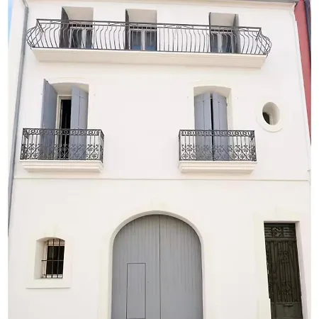 Standing 130 M2, Terrace 35 M2, Barbecue Prázdninový dům *
